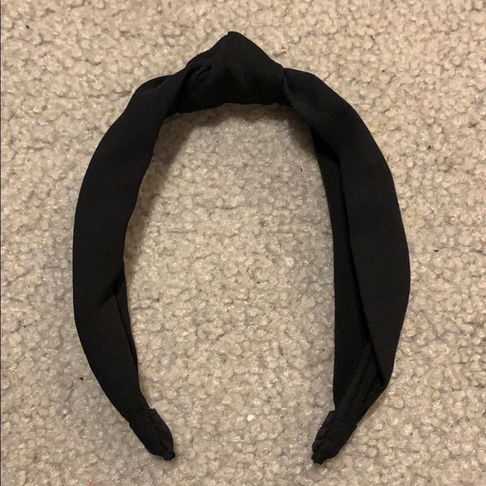 Black Knot Headband